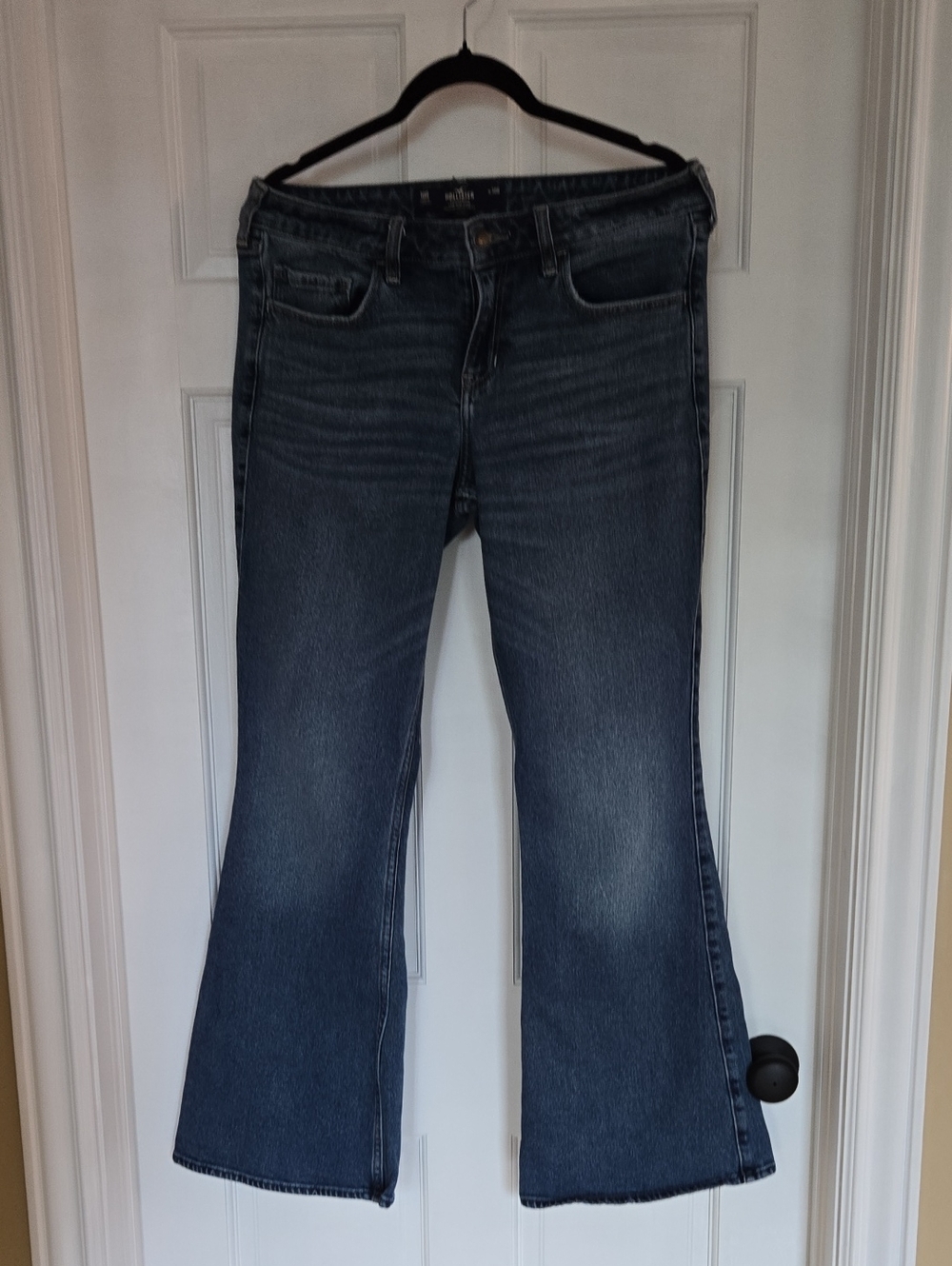 Hollister Women's Dark Blue Flare Jeans